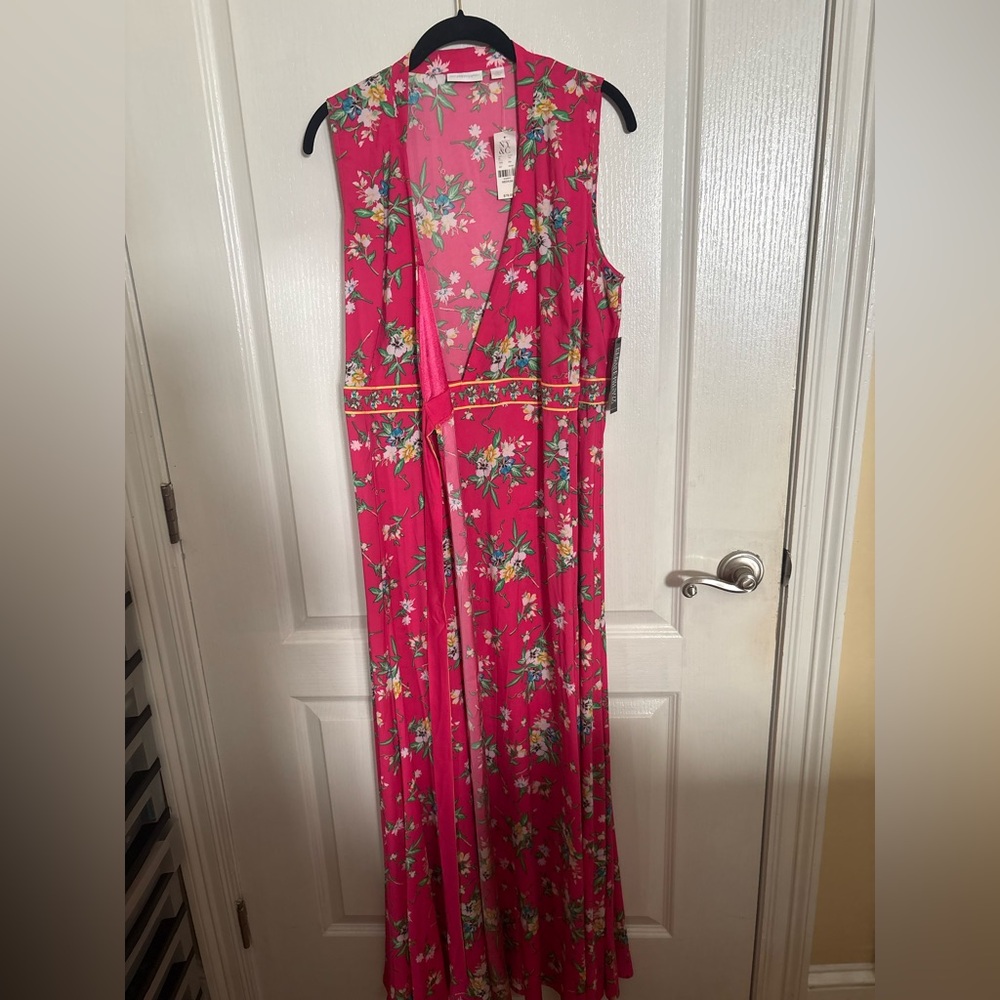 New York & Company Pink Floral Dress